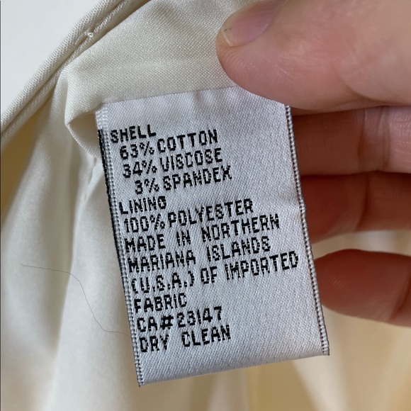 NWOT. Talbots 8 Cream Blazer Structured Professional Jacket. - Picture 6 of 10